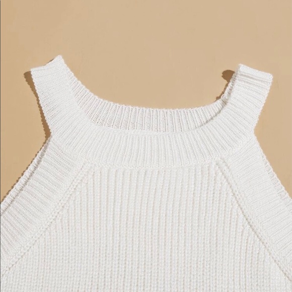 Knit Crop Top size Medium - Picture 5 of 11